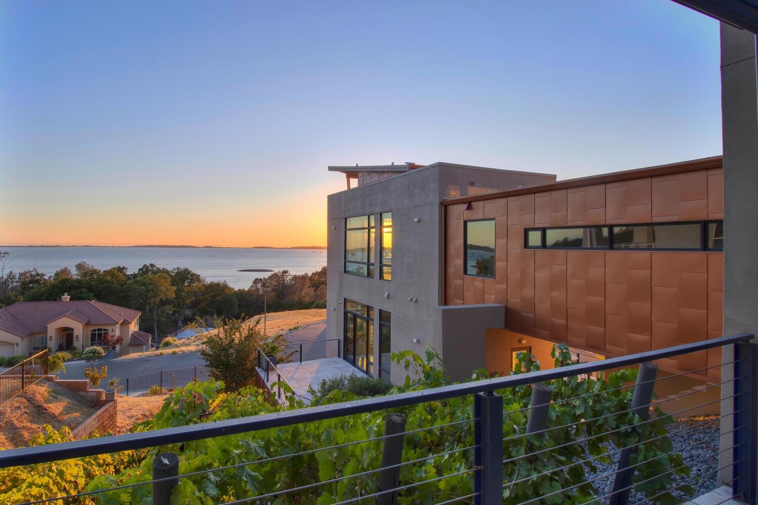 2143 Outrigger Drive