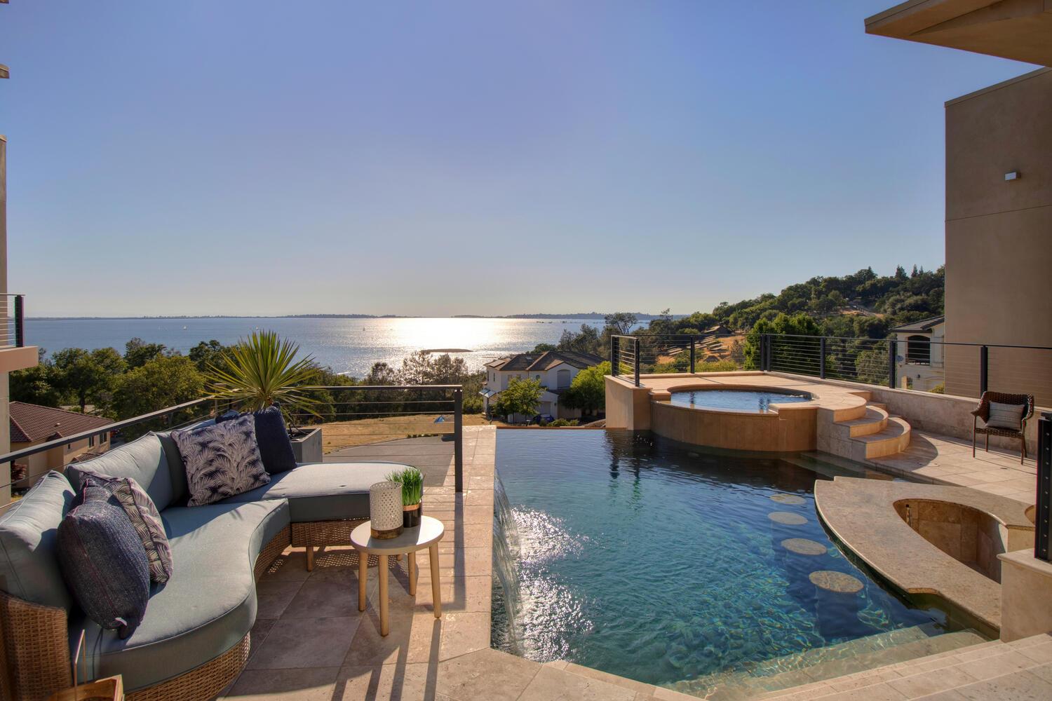 2143 Outrigger Drive