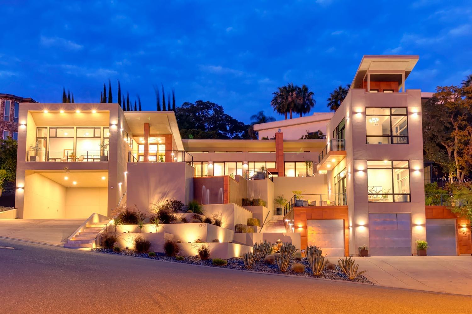 2143 Outrigger Drive