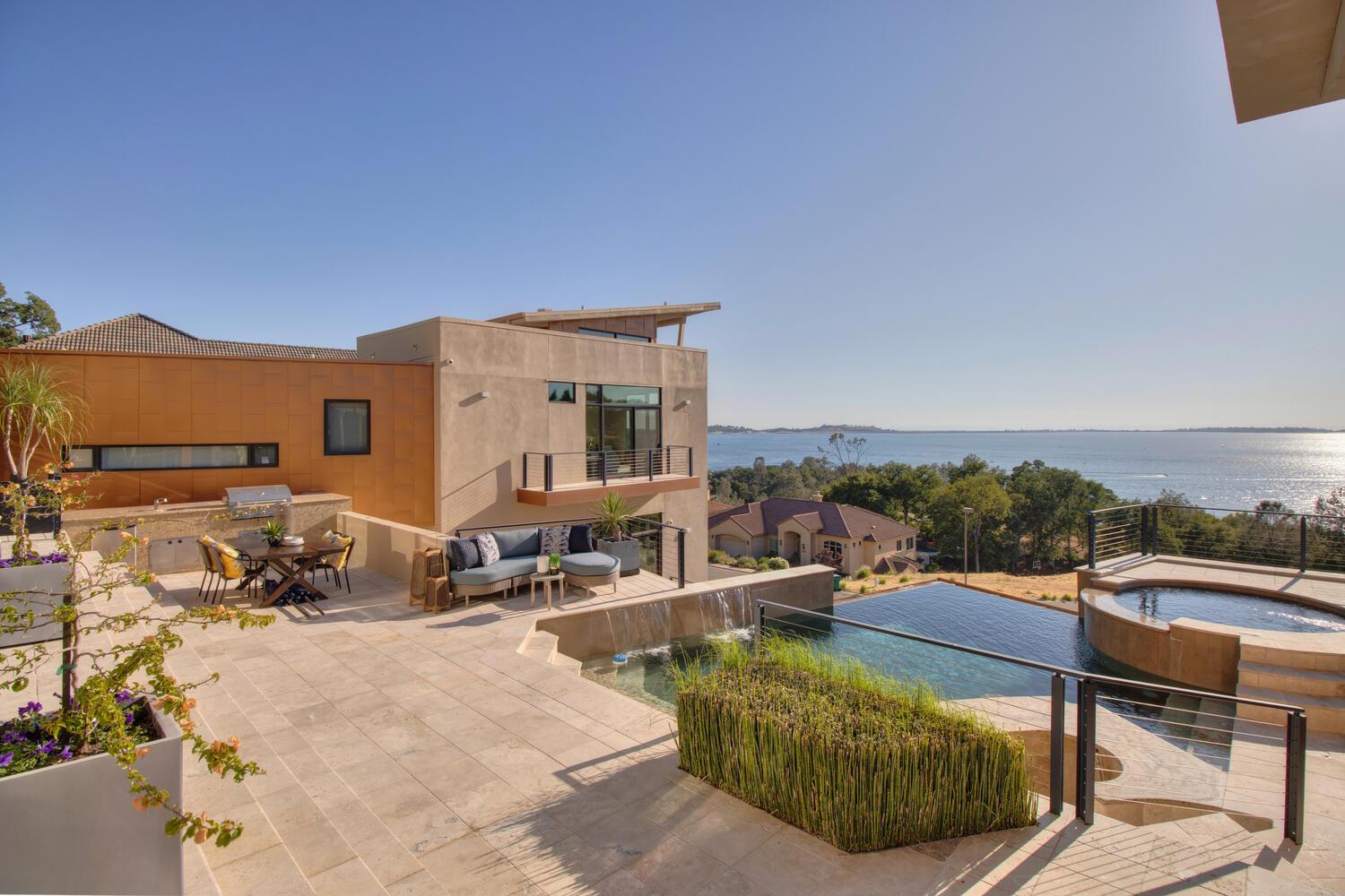 2143 Outrigger Drive