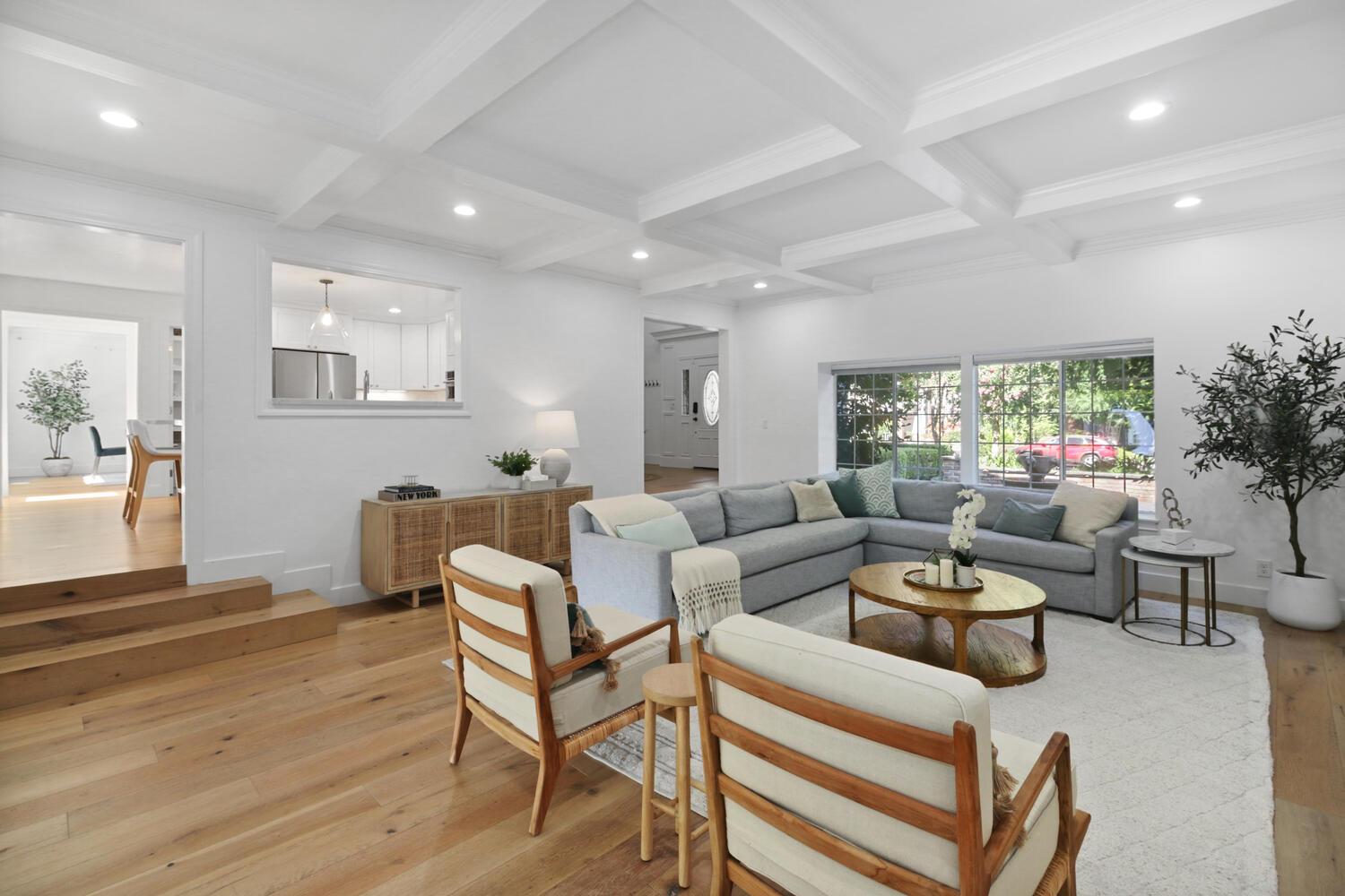 8540 Quail Oaks Drive