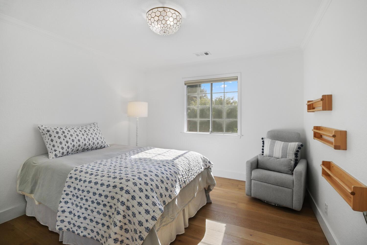 8540 Quail Oaks Drive