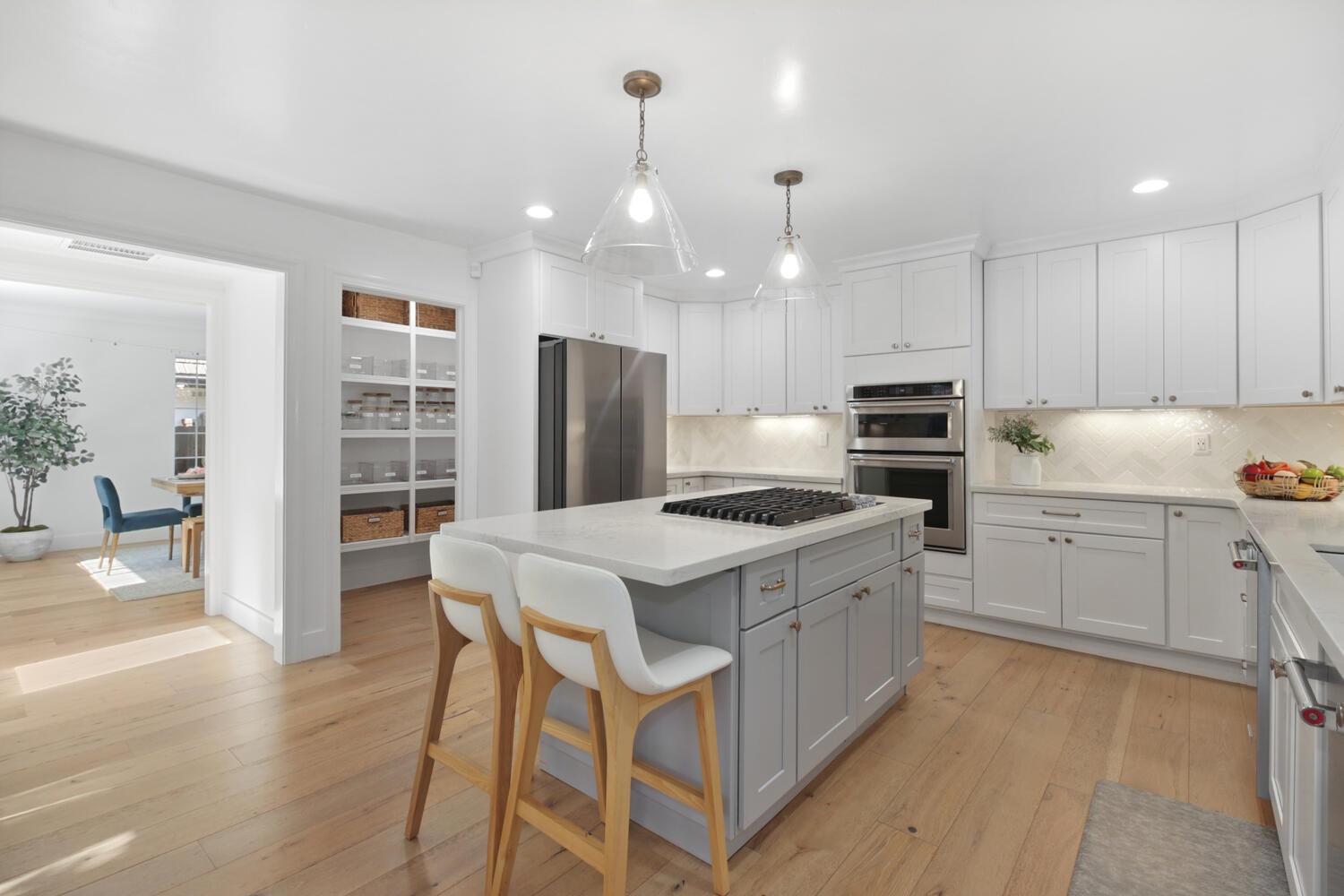 8540 Quail Oaks Drive