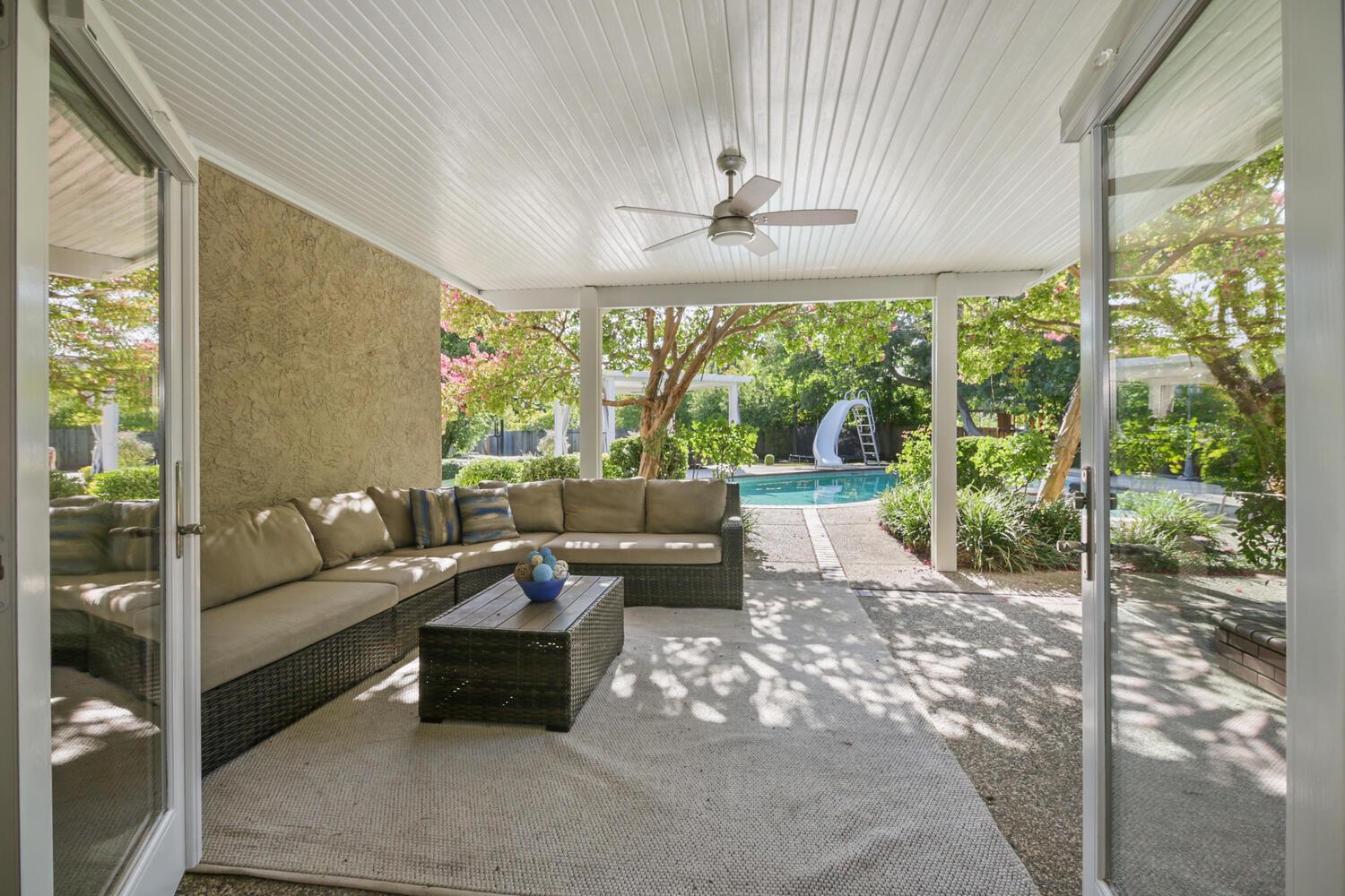 8540 Quail Oaks Drive