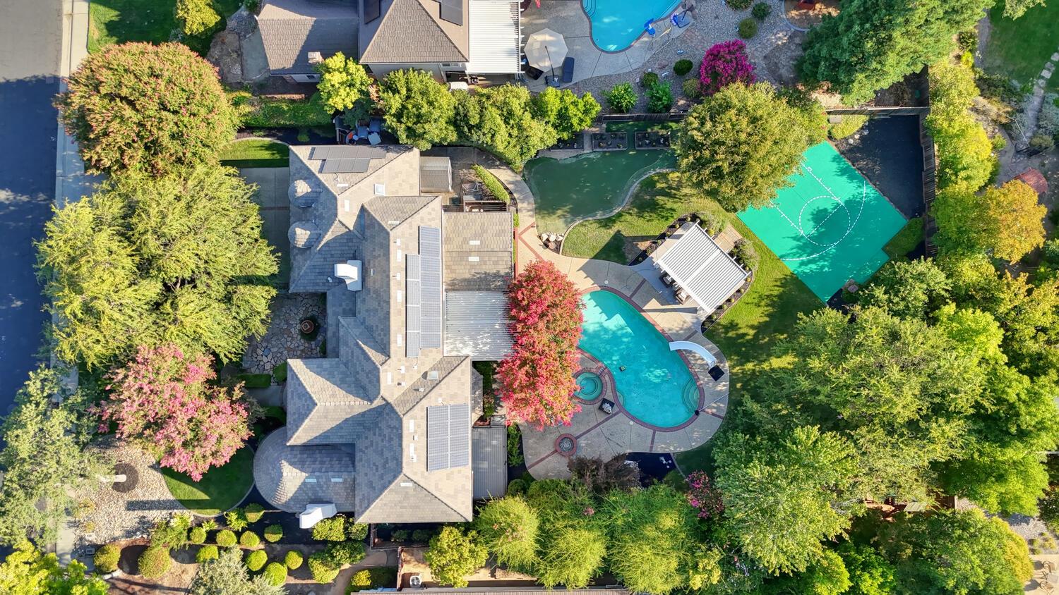 8540 Quail Oaks Drive