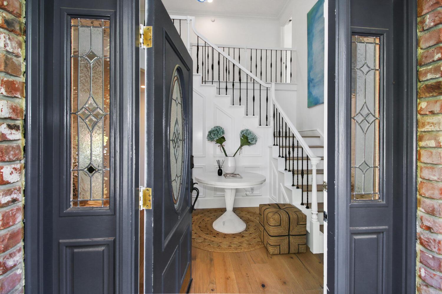 8540 Quail Oaks Drive