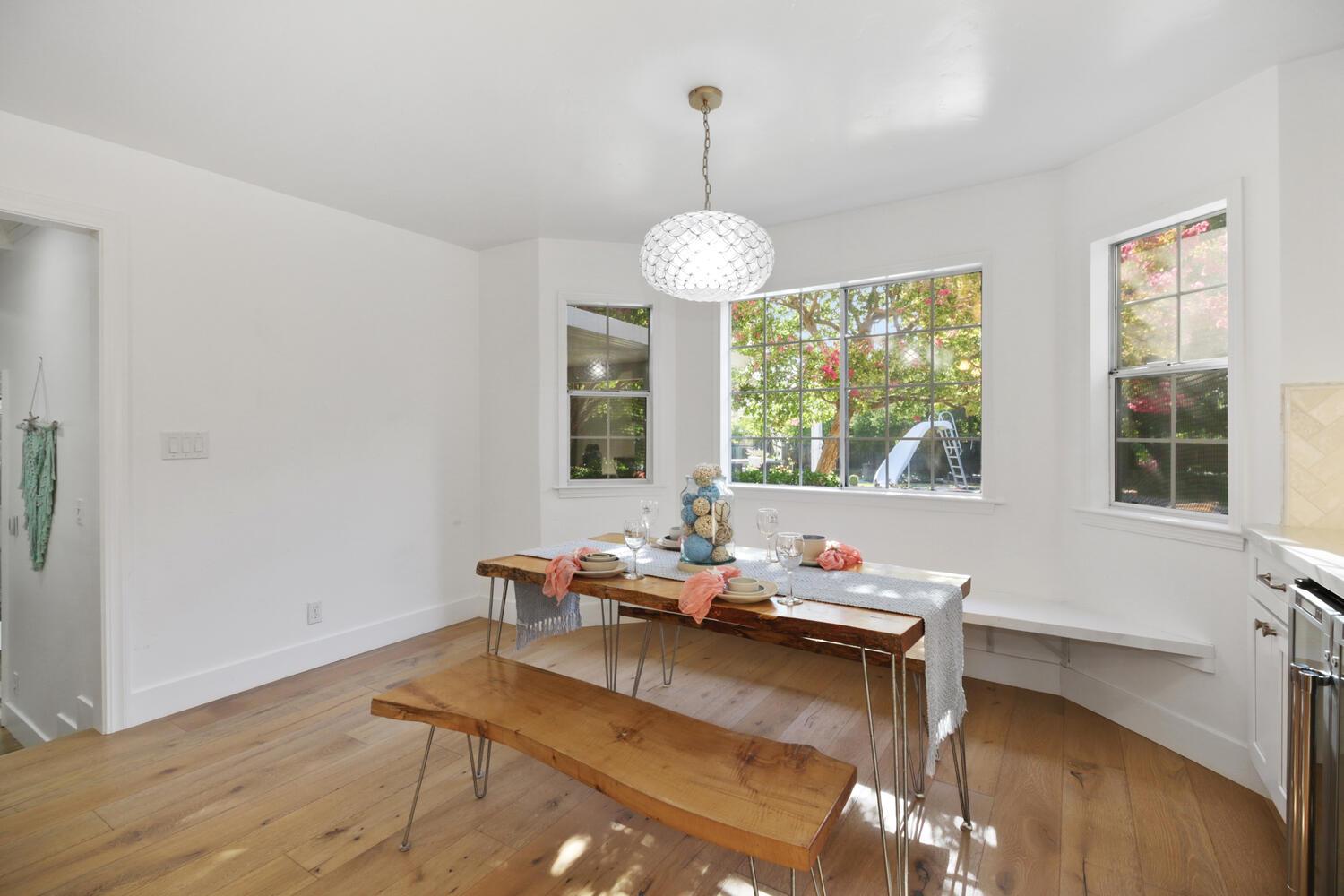 8540 Quail Oaks Drive