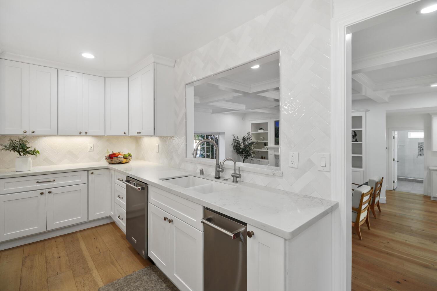 8540 Quail Oaks Drive