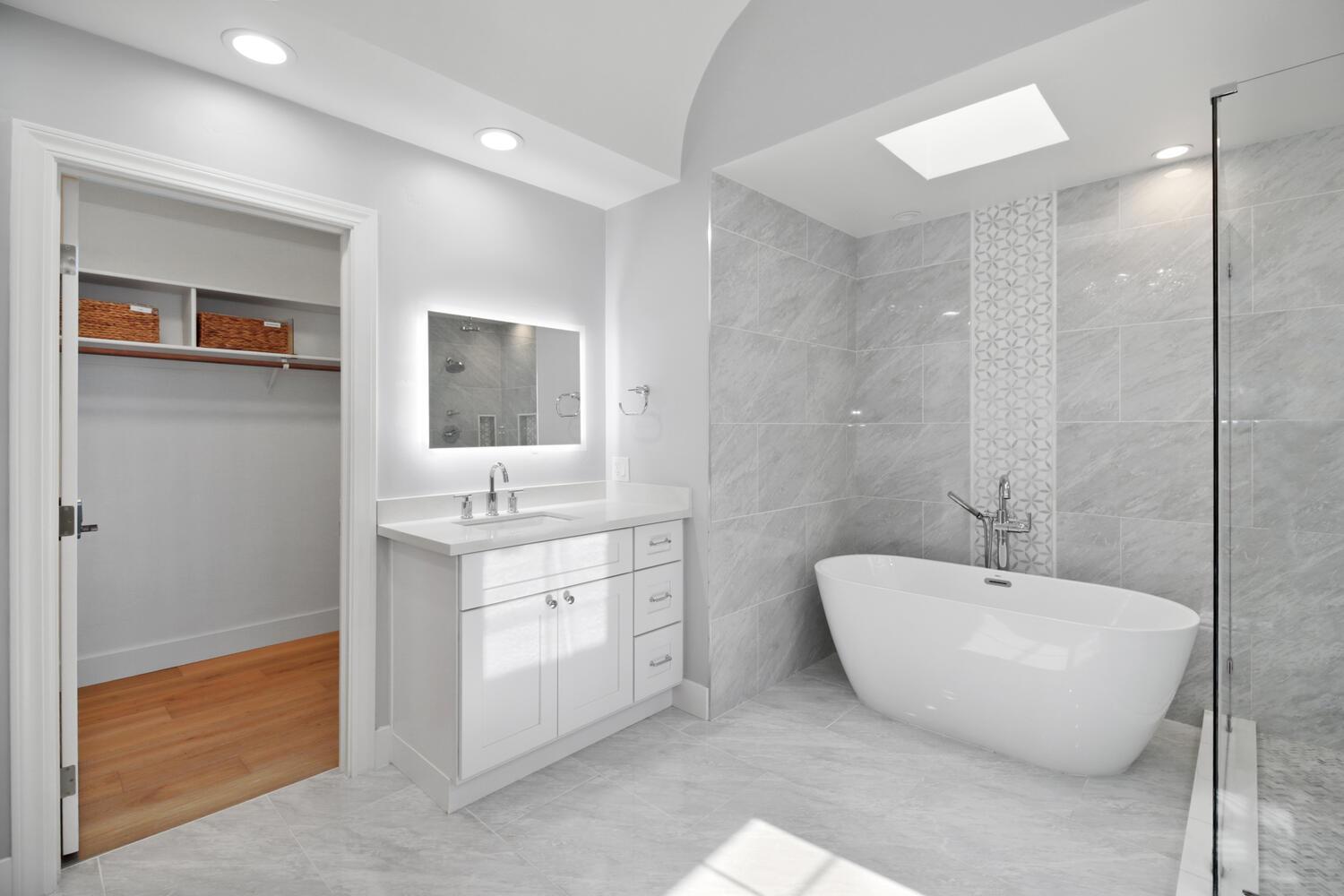 8540 Quail Oaks Drive