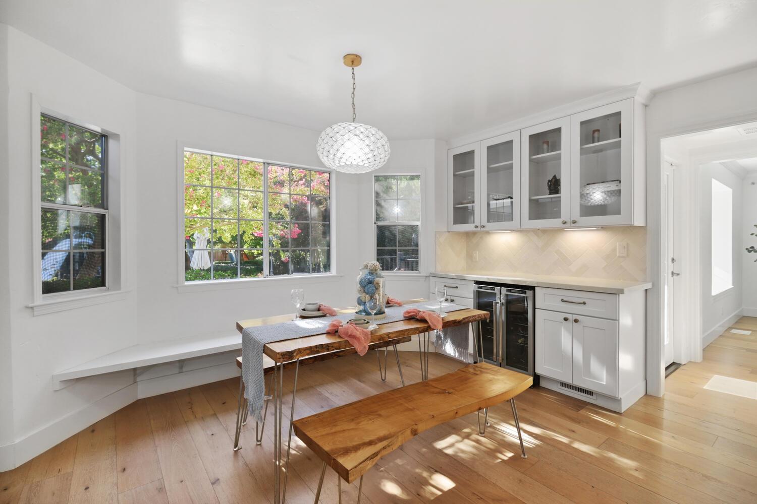 8540 Quail Oaks Drive