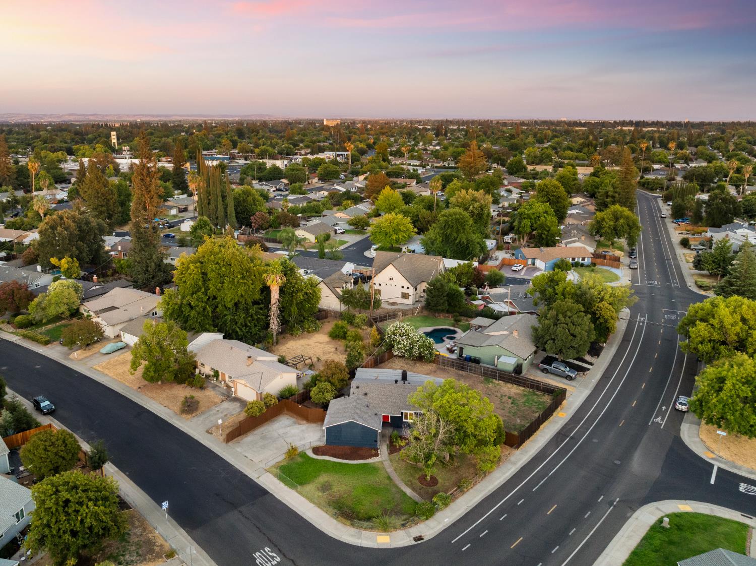 2133 Rossmoor Drive