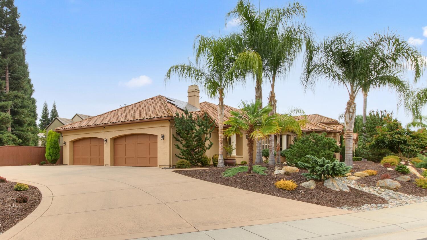 8320 Cedar Falls Court