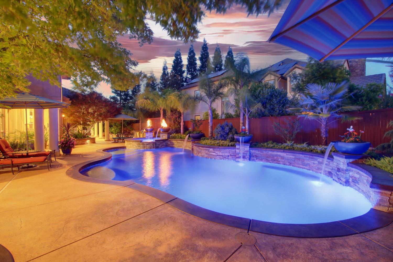 8320 Cedar Falls Court