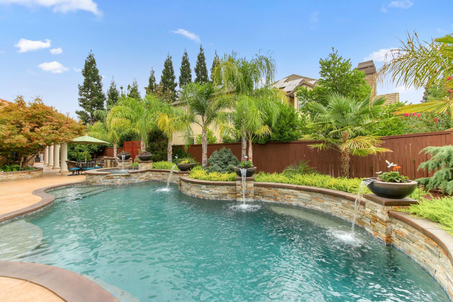 8320 Cedar Falls Court