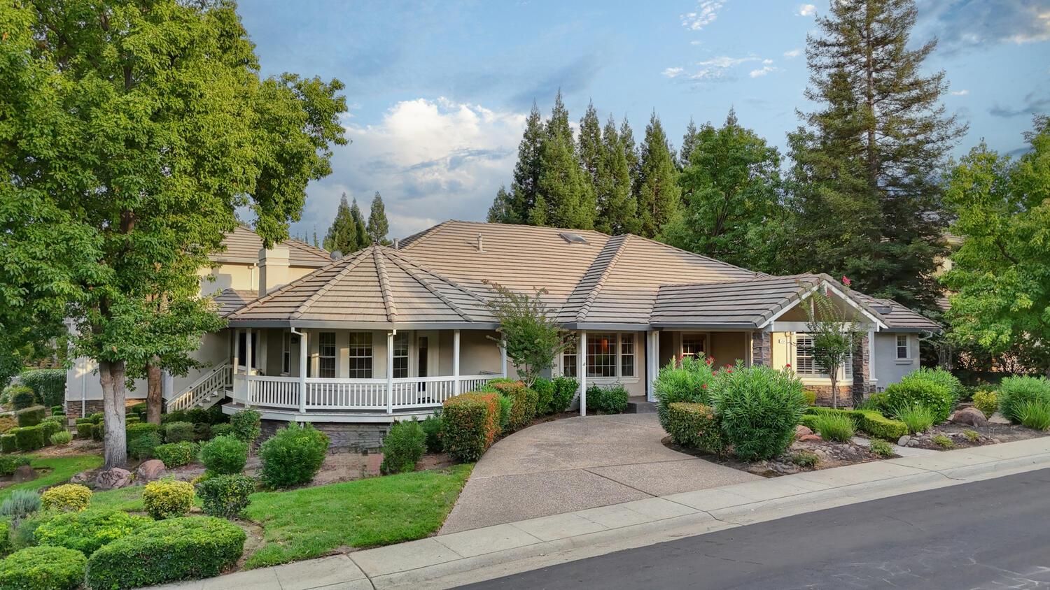 5004 Highgrove Court