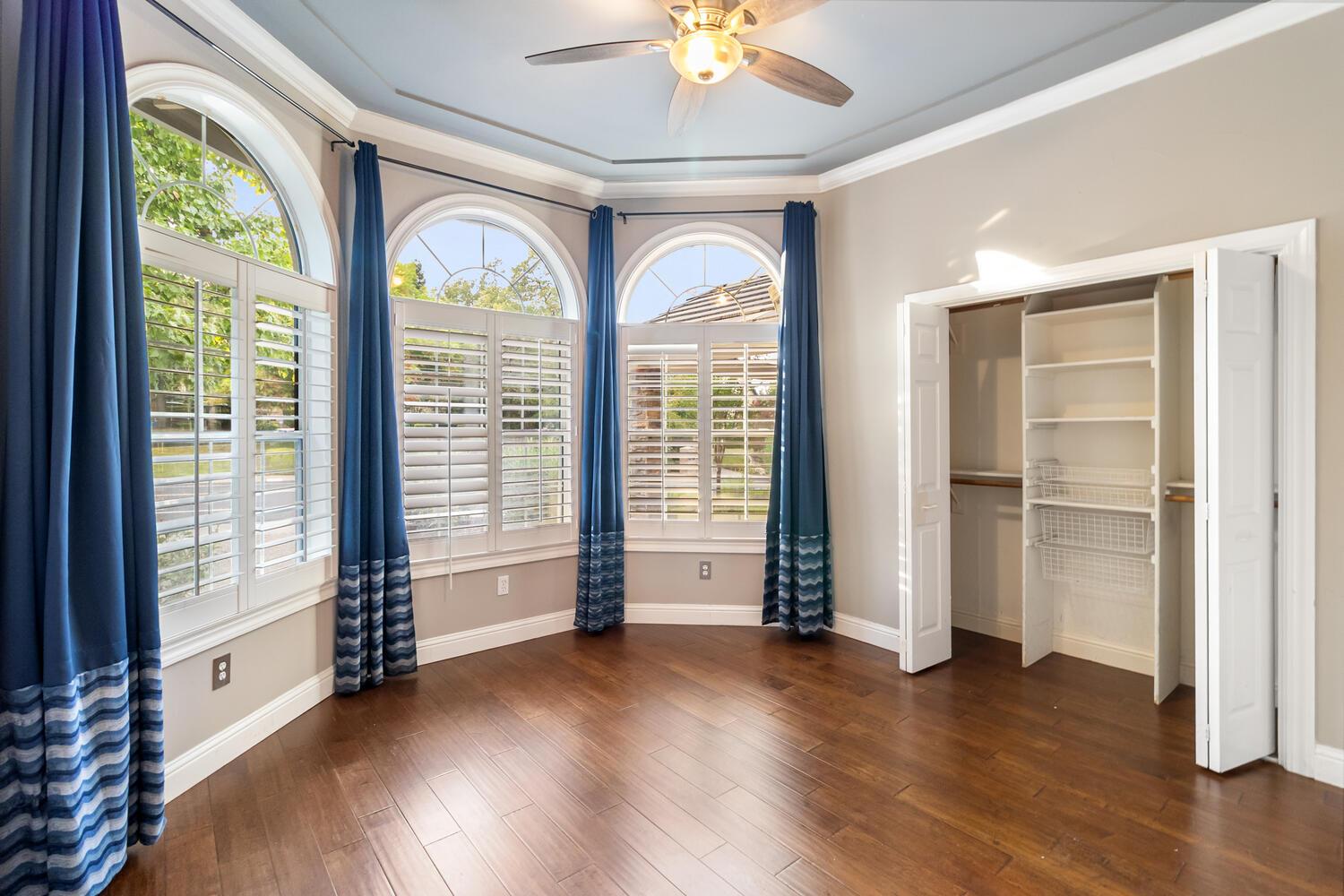 5004 Highgrove Court