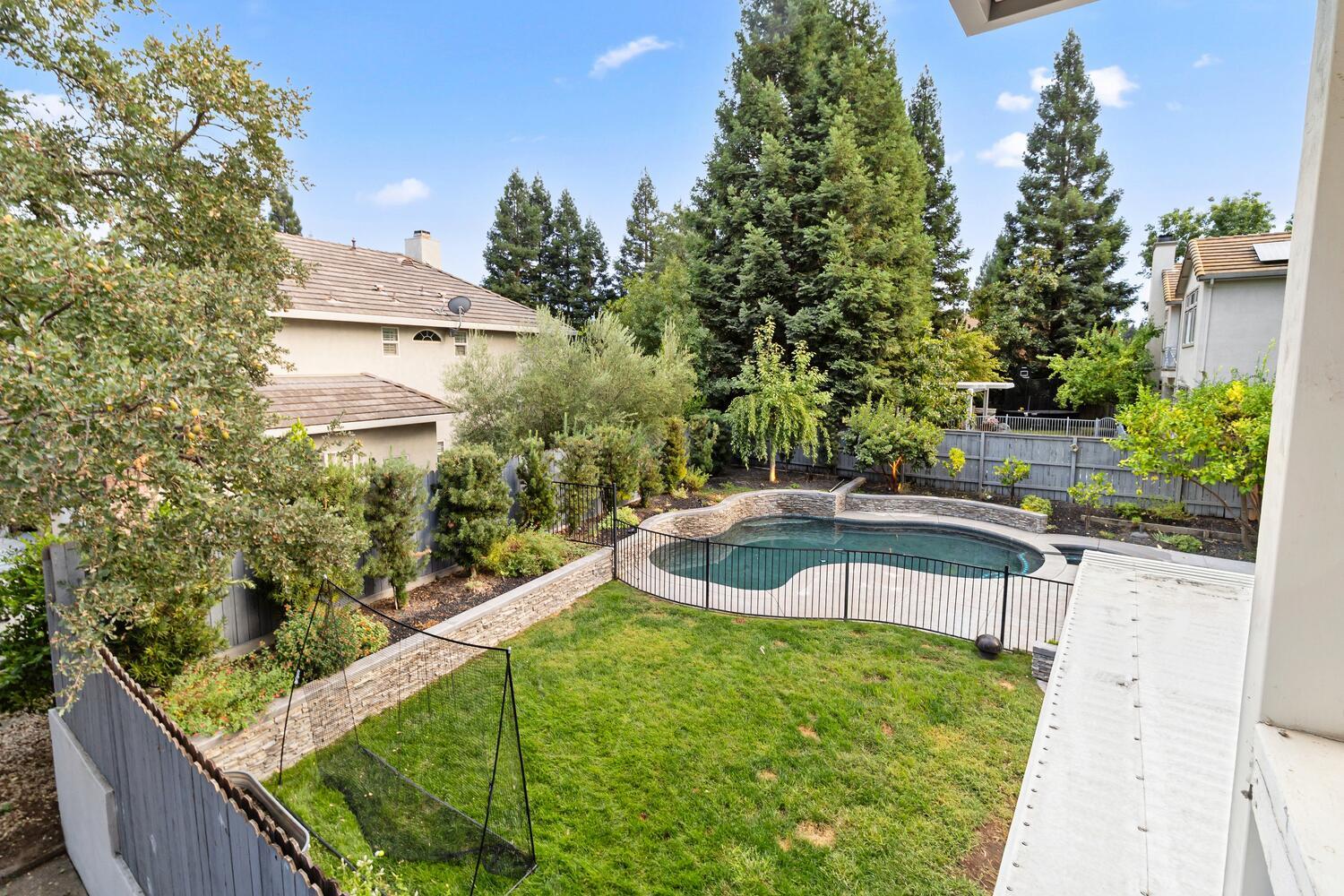 5004 Highgrove Court
