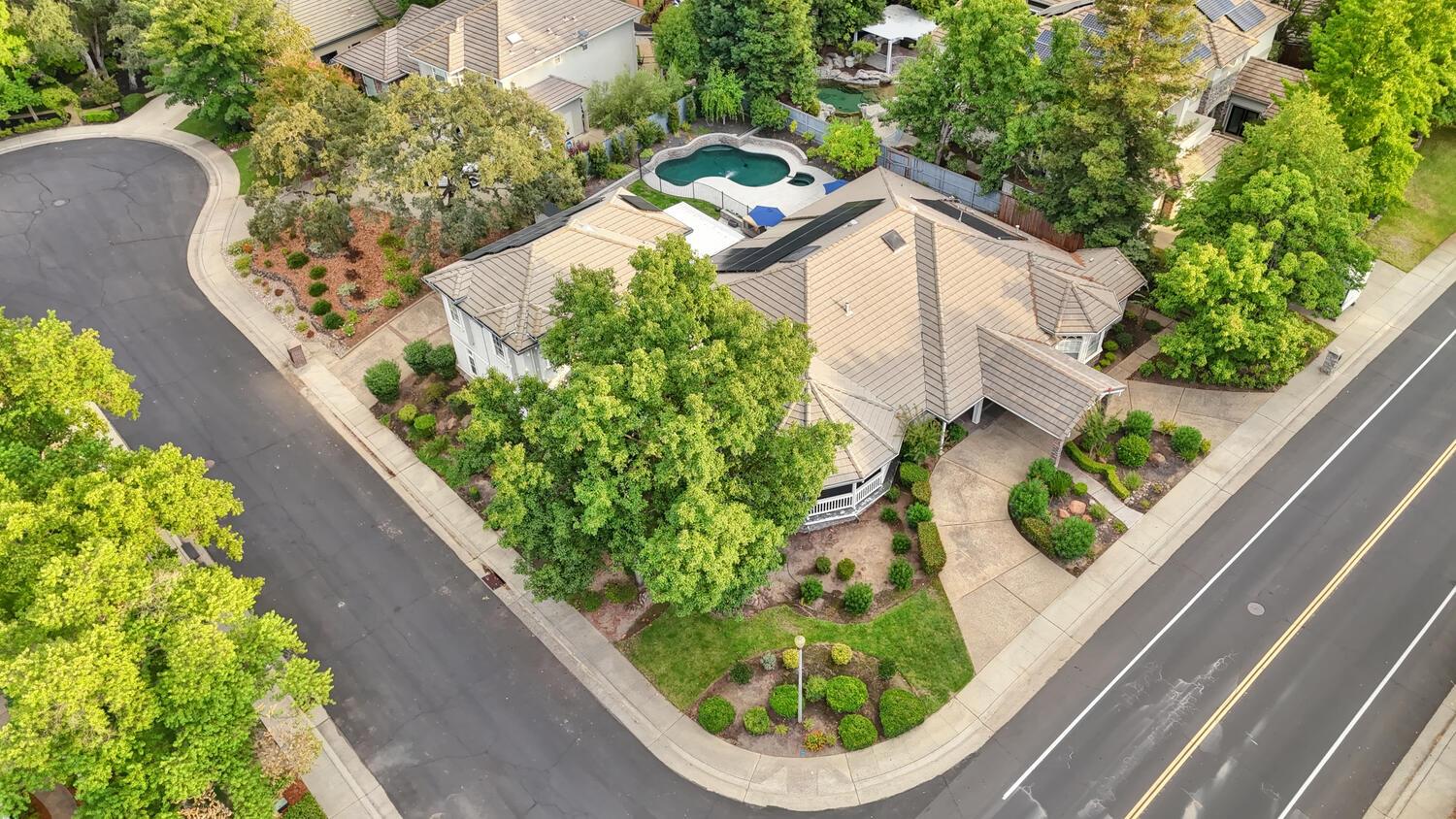5004 Highgrove Court