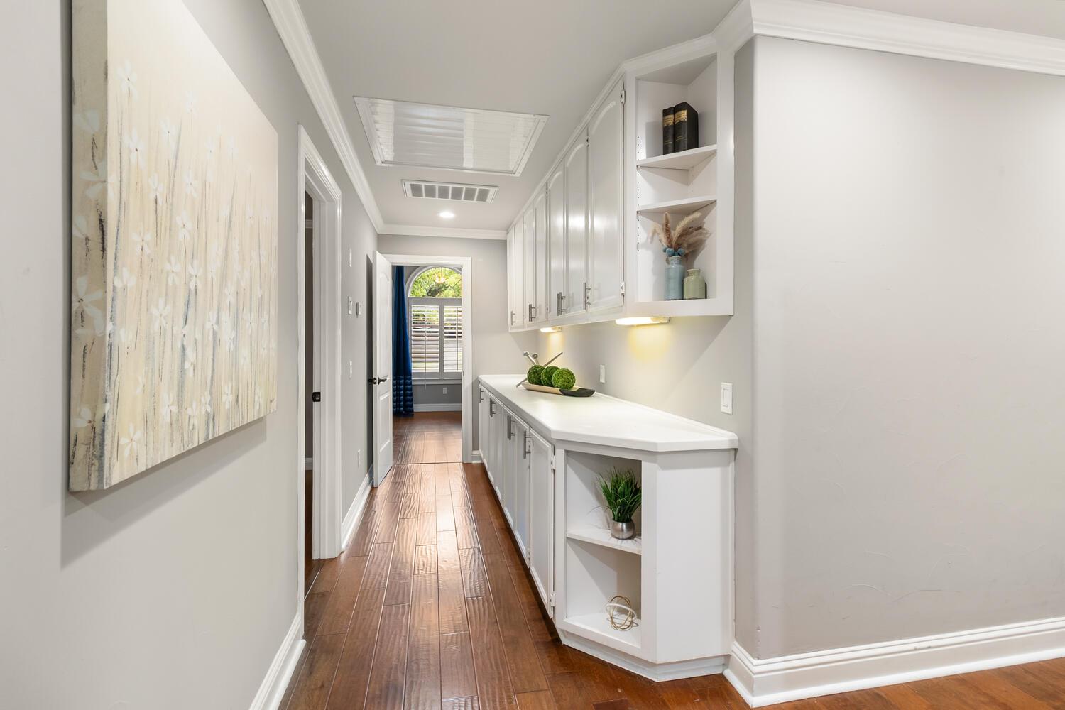 5004 Highgrove Court