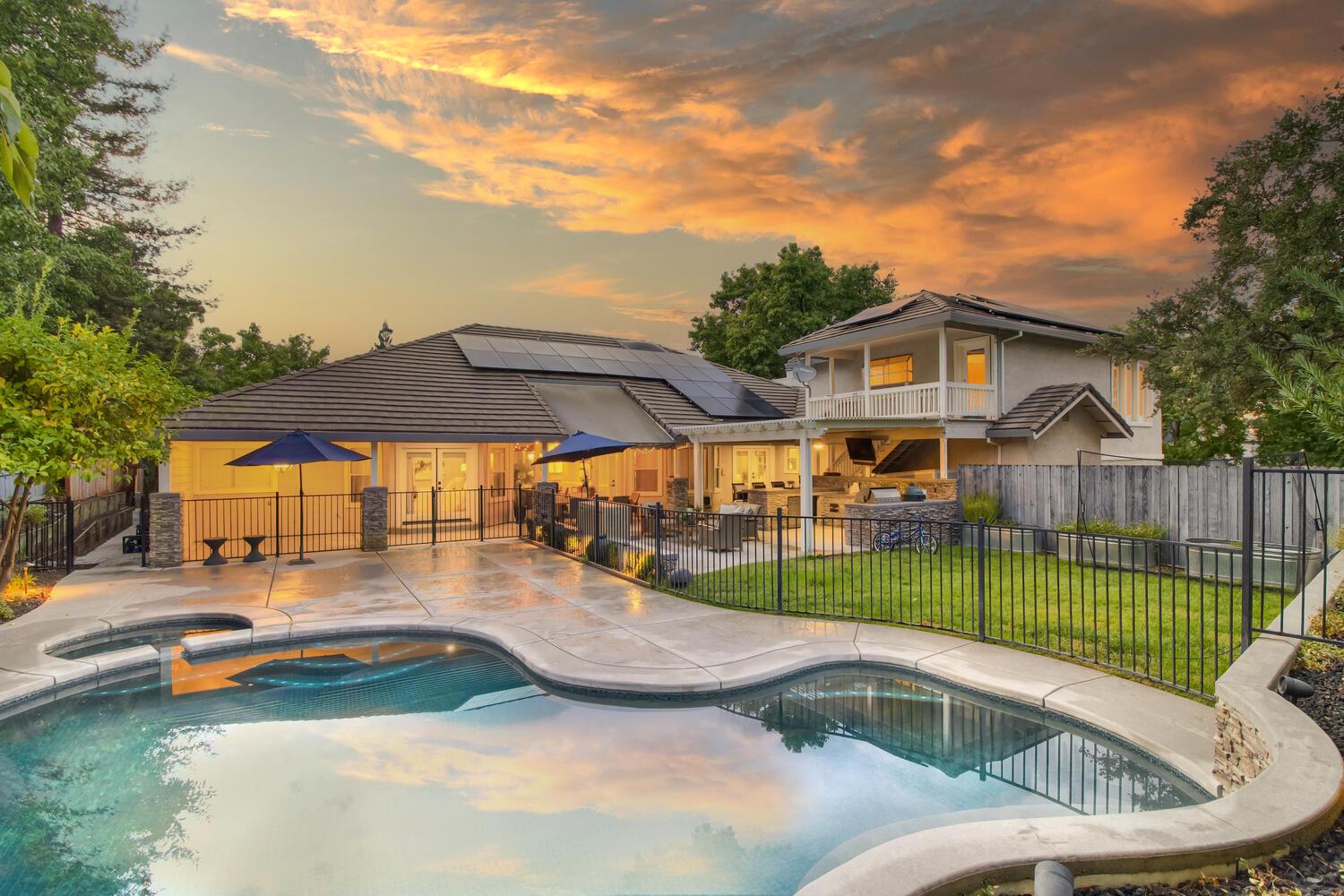 5004 Highgrove Court