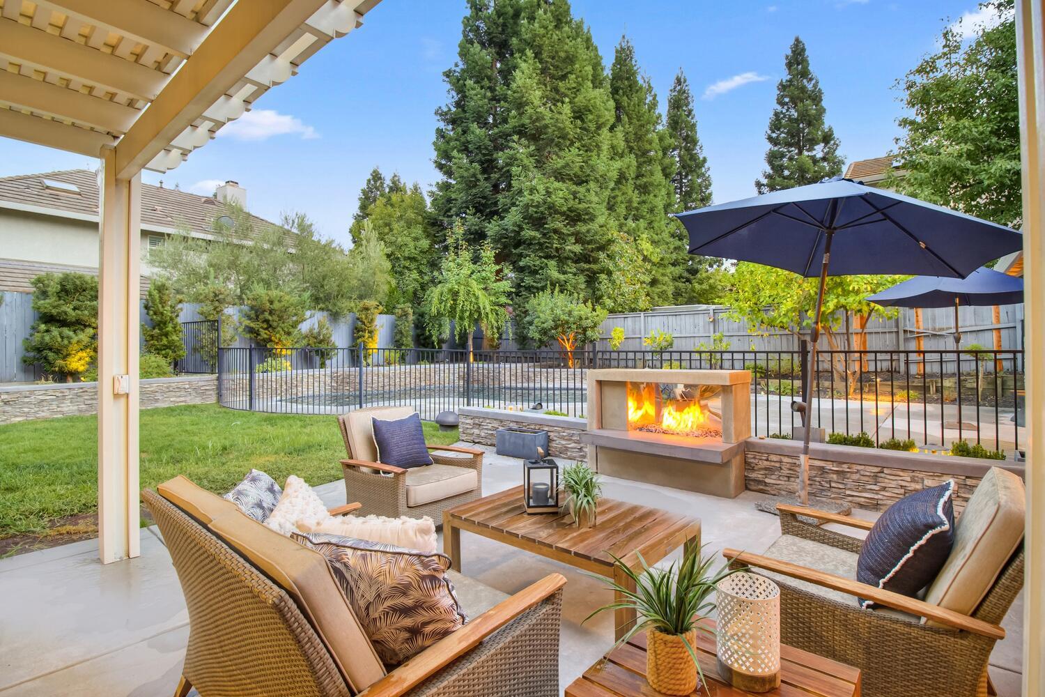5004 Highgrove Court