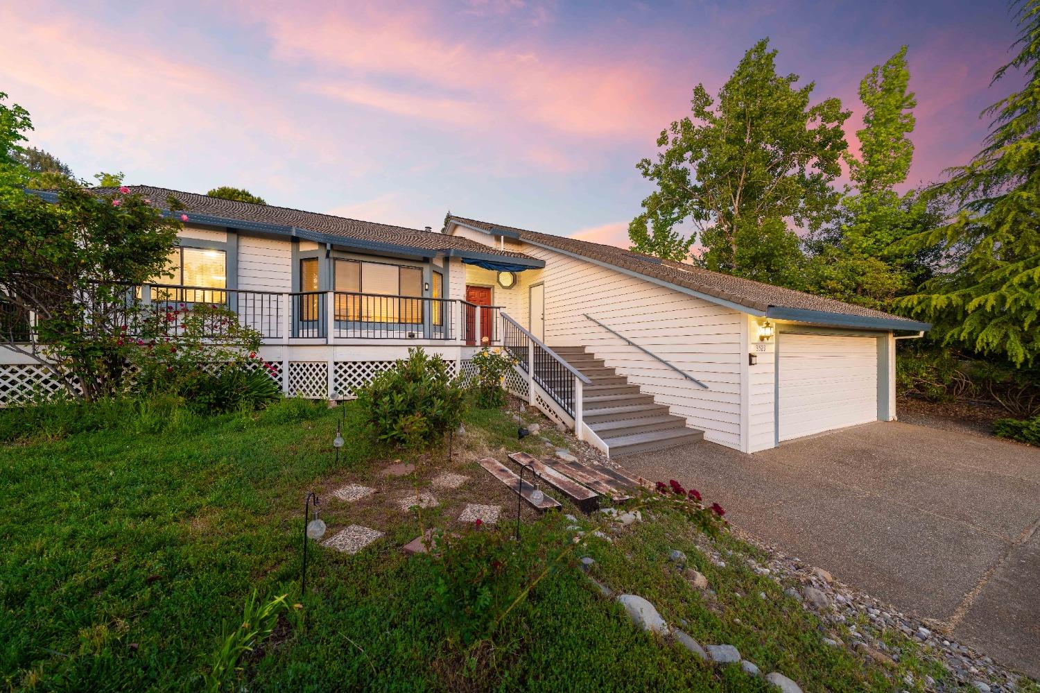 3529 Santos Circle