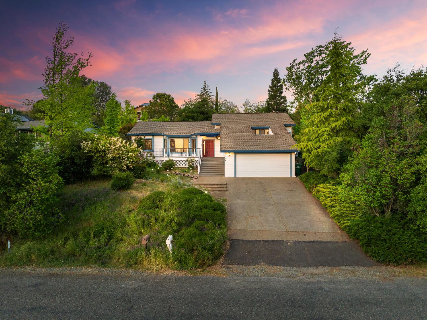 3529 Santos Circle