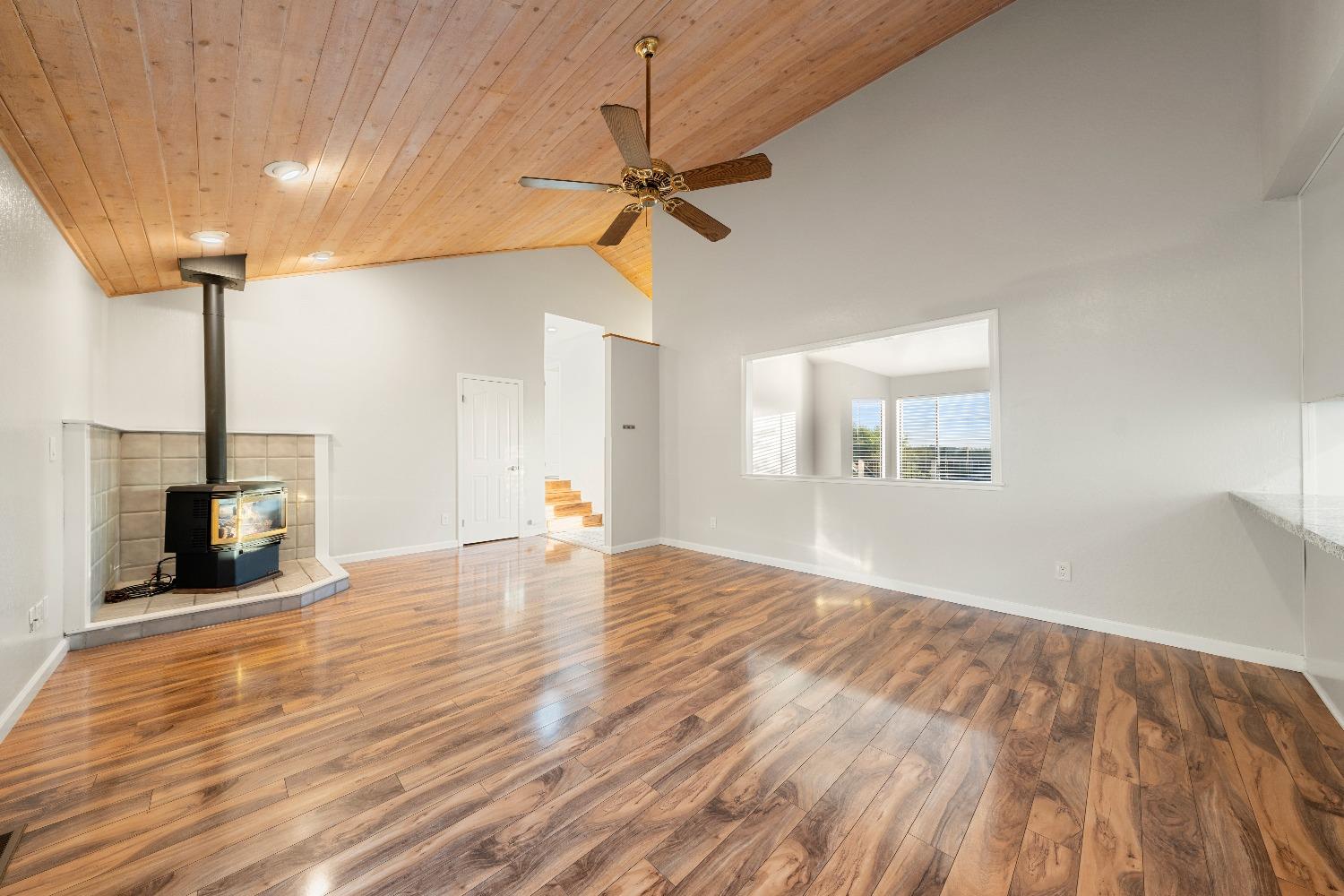 3529 Santos Circle