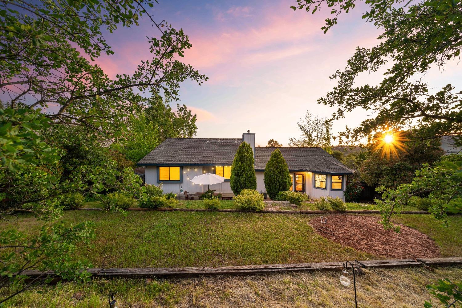 3529 Santos Circle