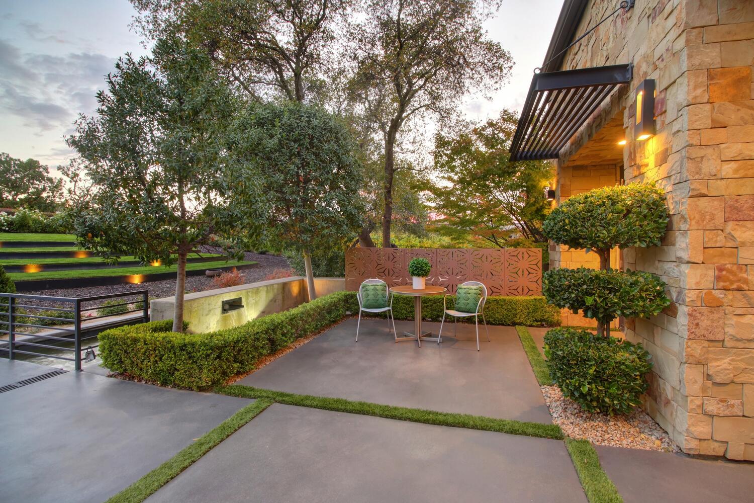 6505 Rutherford Canyon Road