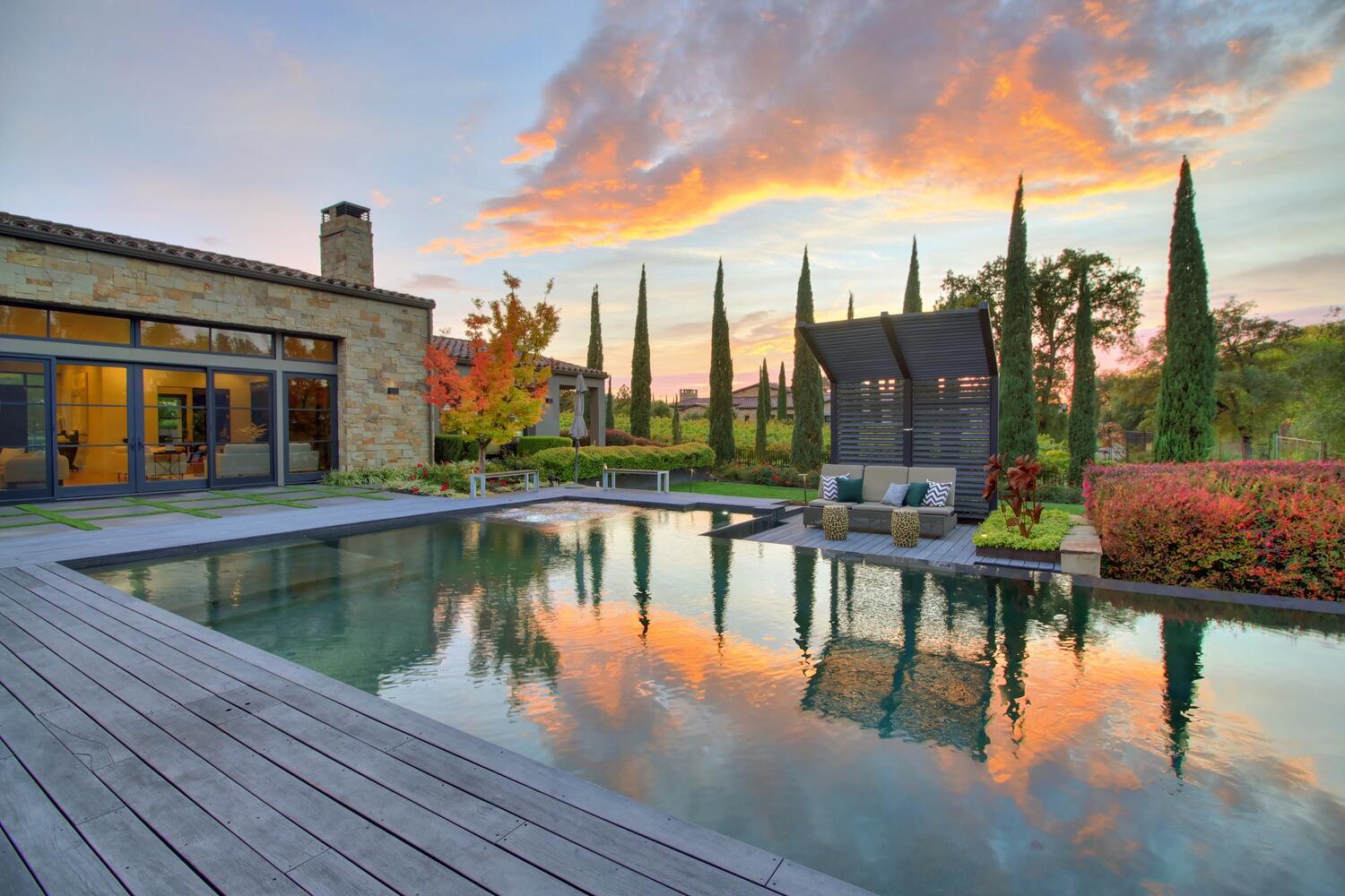 6505 Rutherford Canyon Road