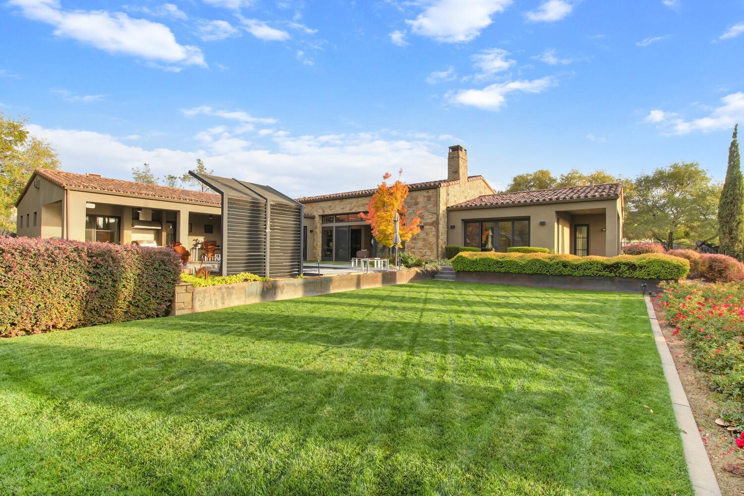 6505 Rutherford Canyon Road