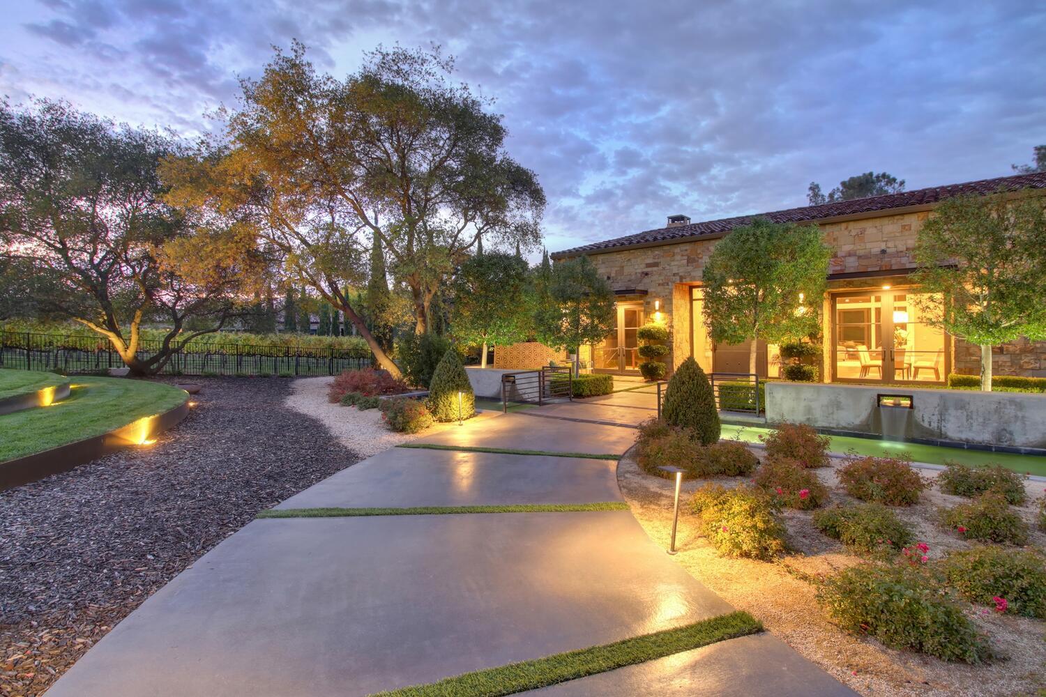 6505 Rutherford Canyon Road