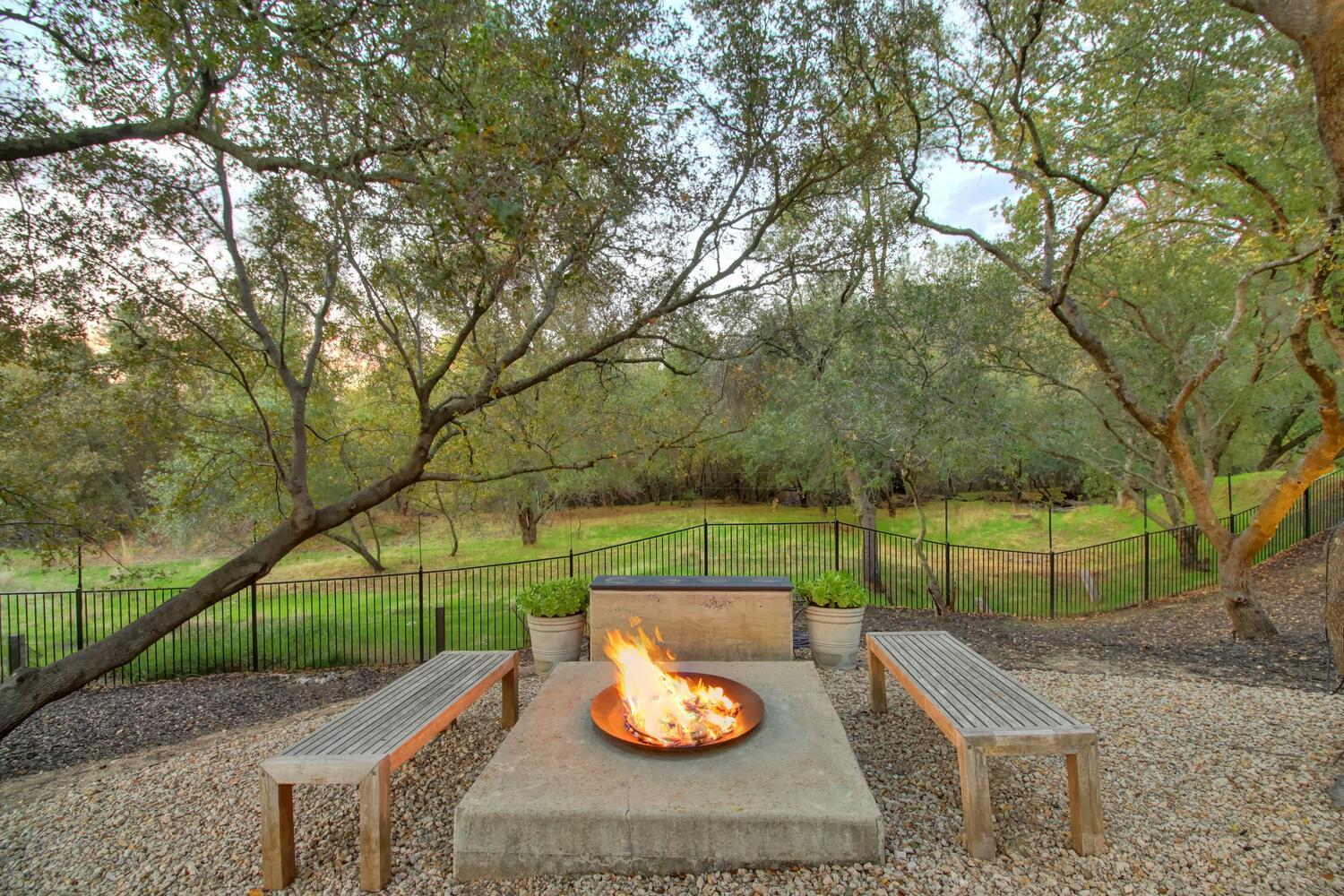 6505 Rutherford Canyon Road