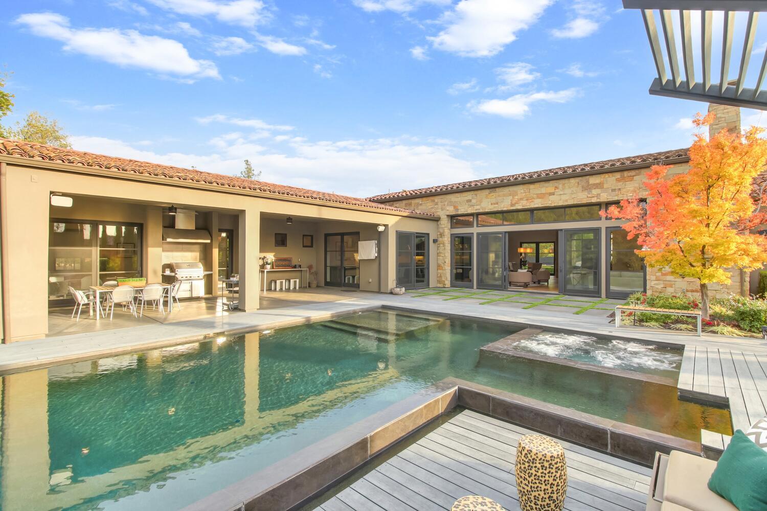 6505 Rutherford Canyon Road