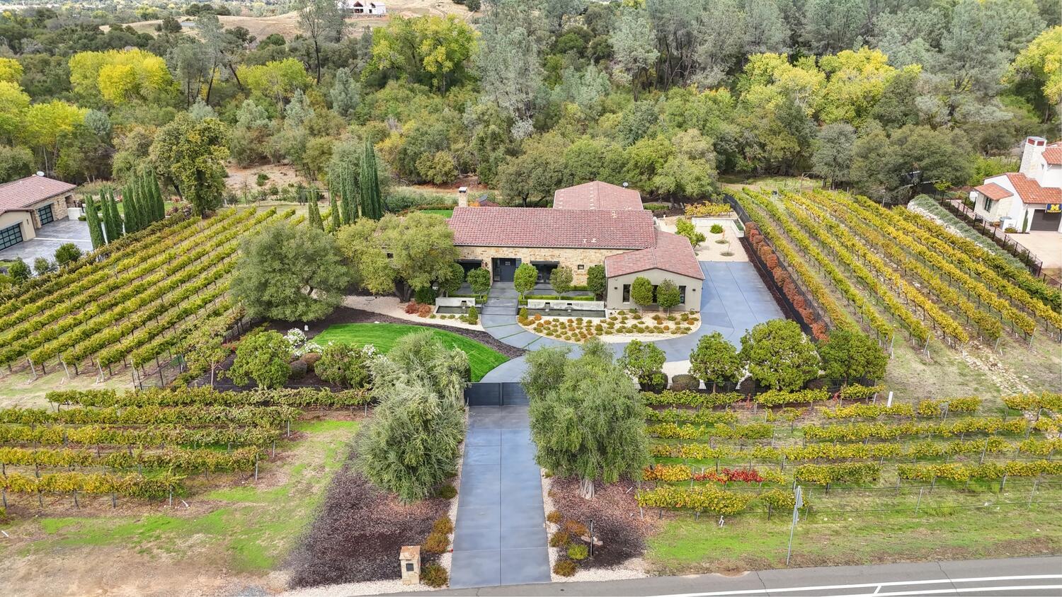 6505 Rutherford Canyon Road