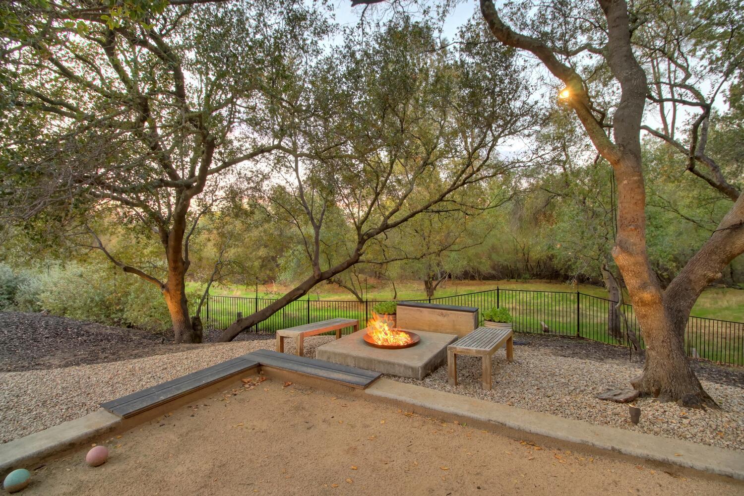 6505 Rutherford Canyon Road