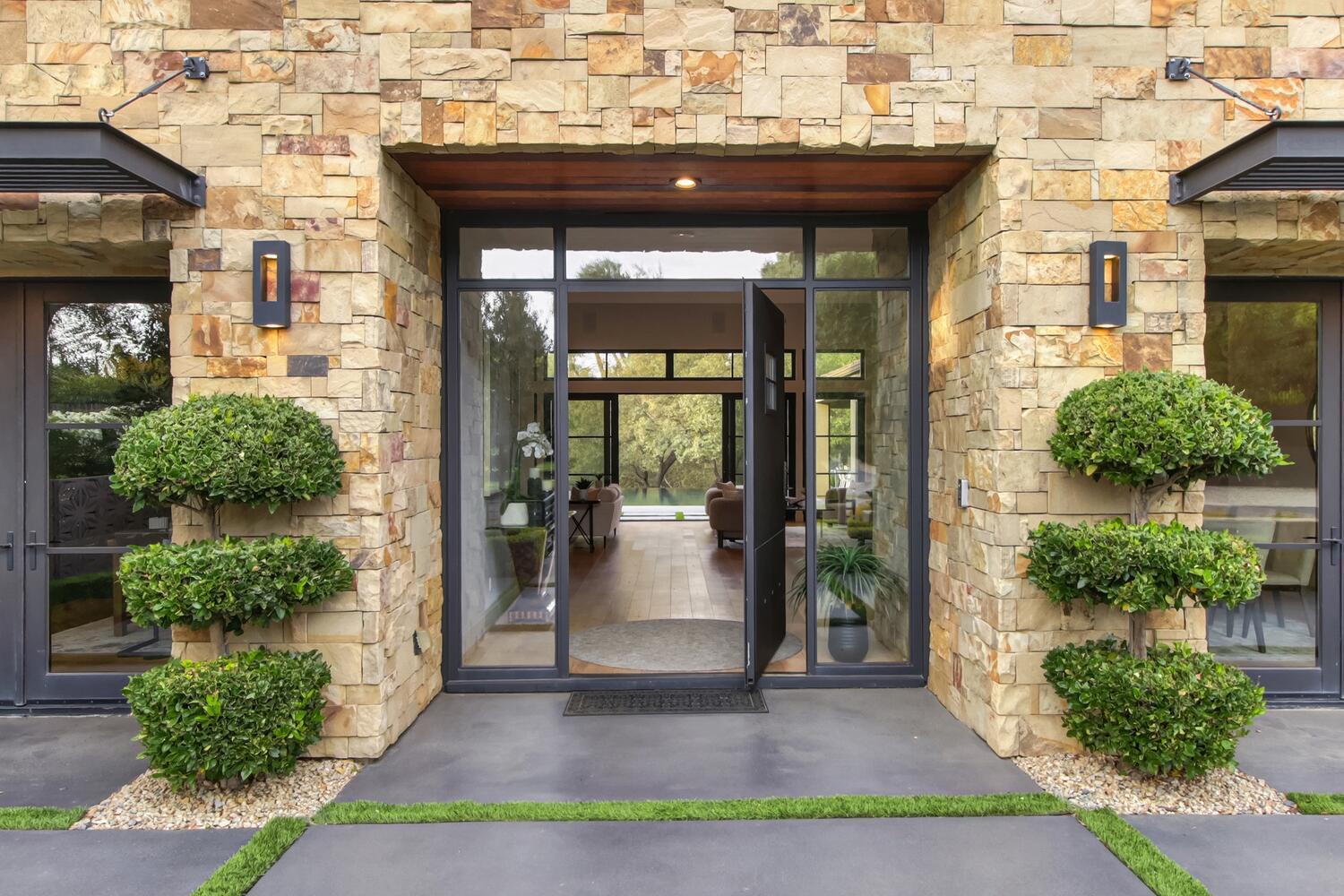 6505 Rutherford Canyon Road