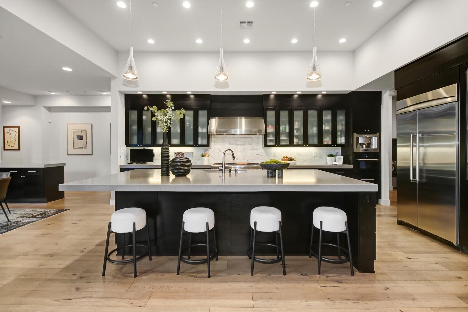 6505 Rutherford Canyon Road