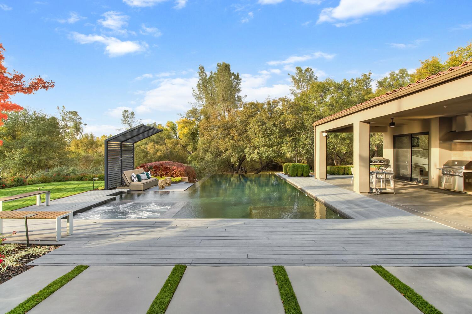 6505 Rutherford Canyon Road