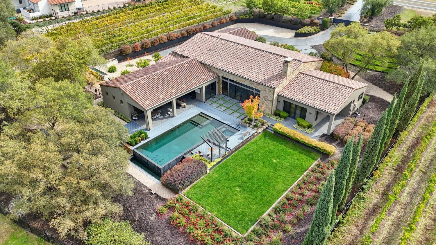 6505 Rutherford Canyon Road