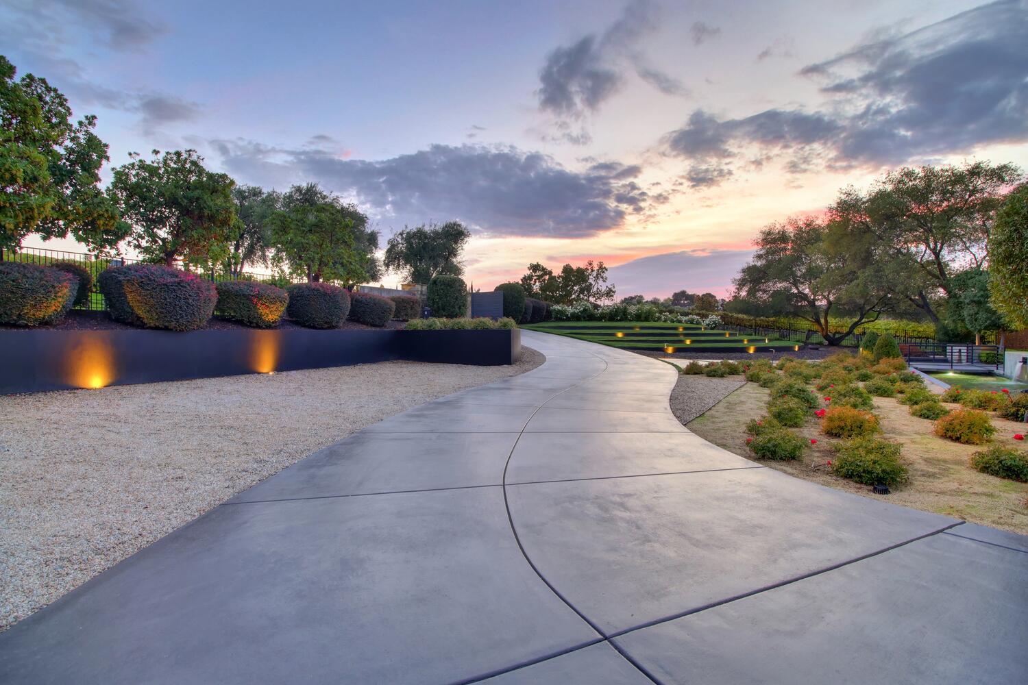 6505 Rutherford Canyon Road