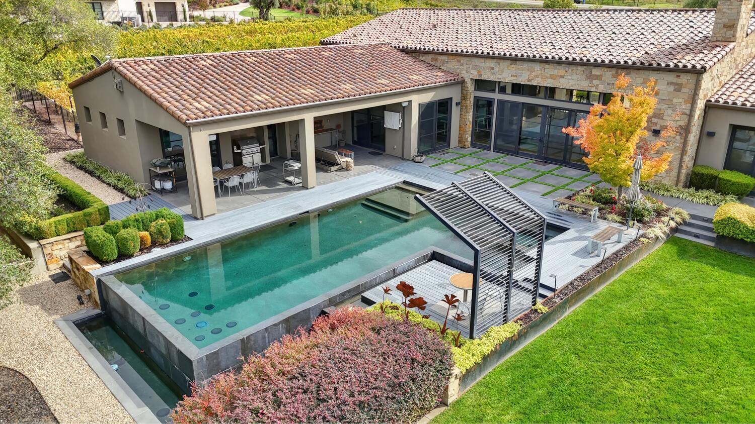 6505 Rutherford Canyon Road