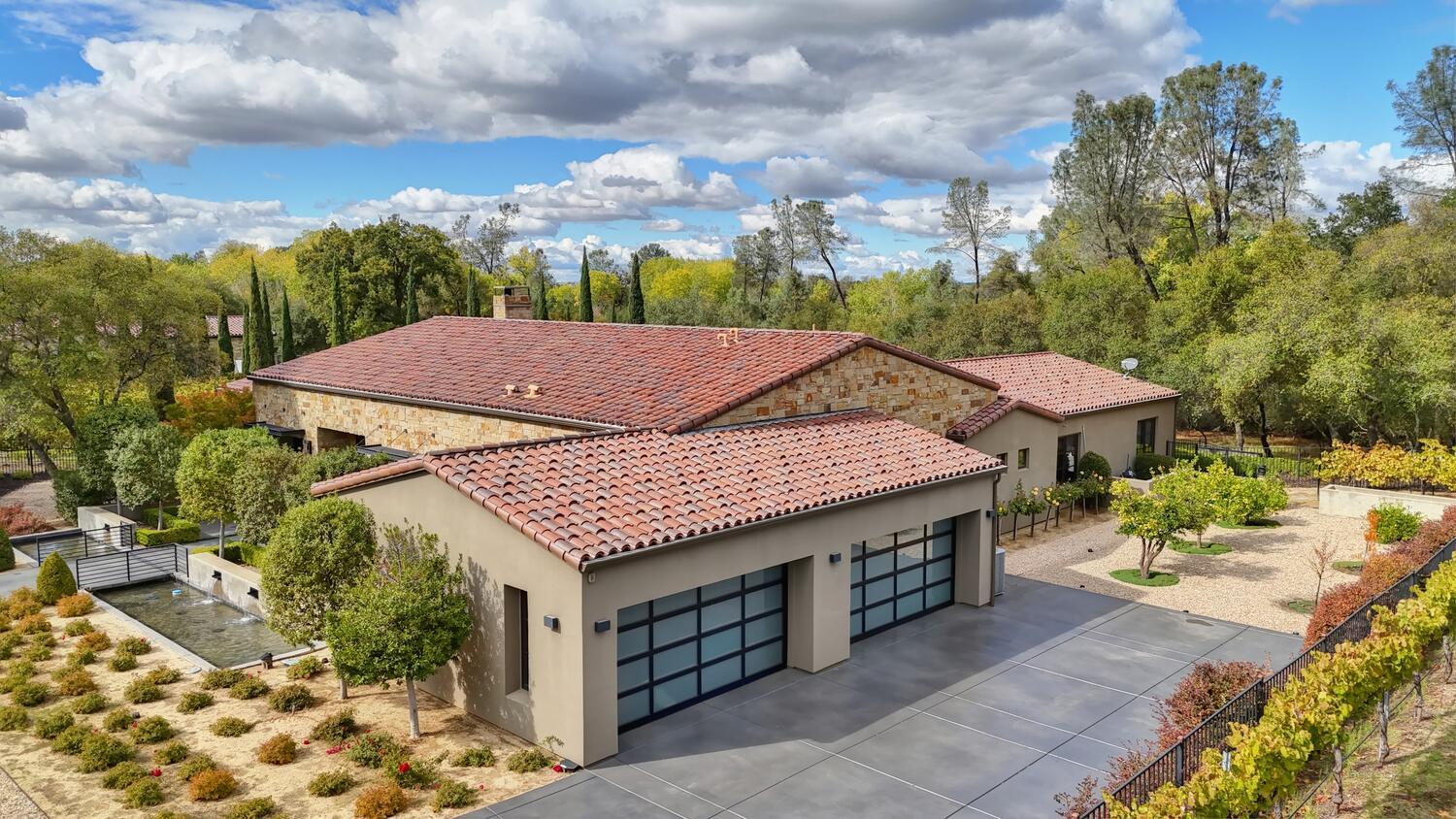 6505 Rutherford Canyon Road