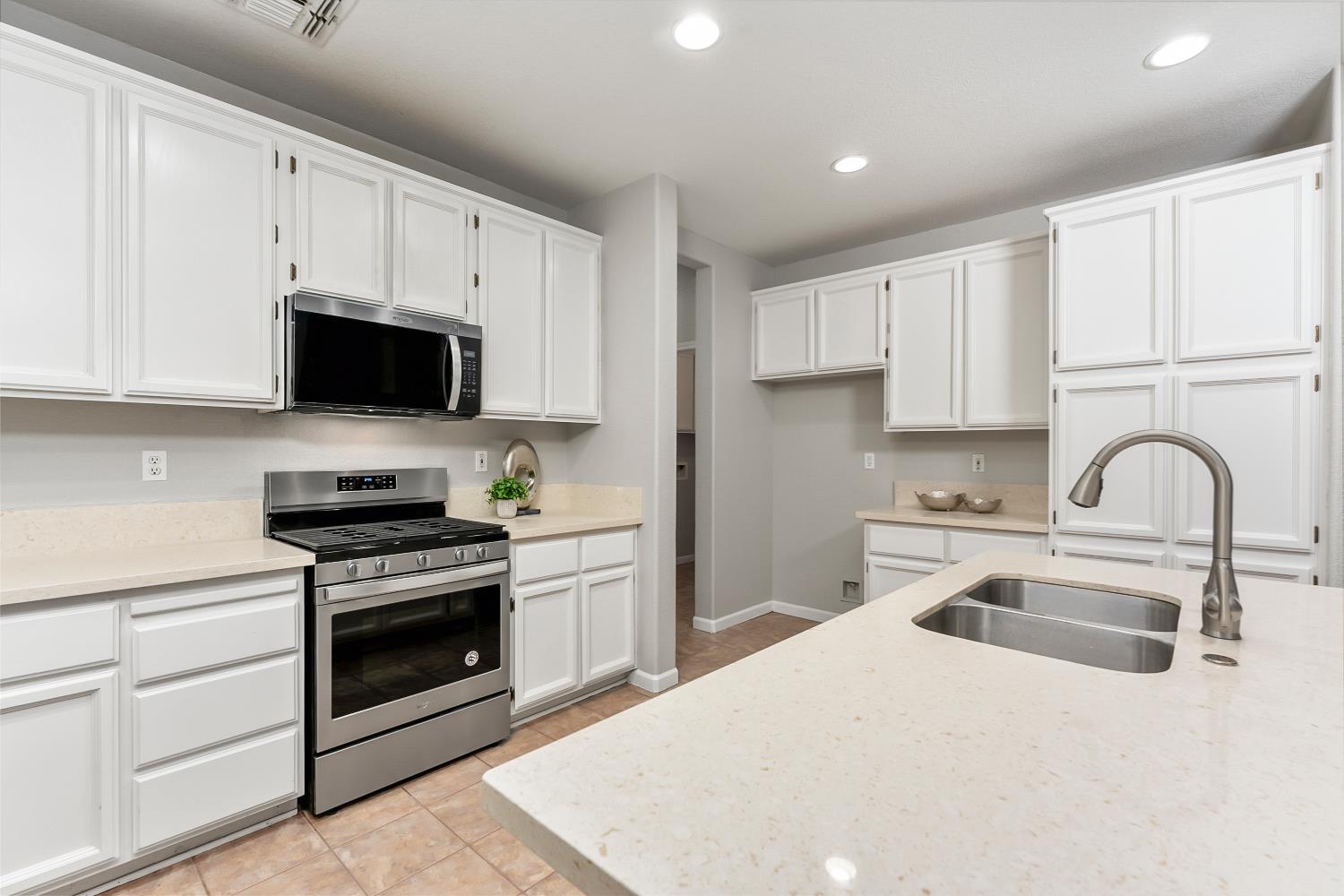 8041 Ryan Taylor Way