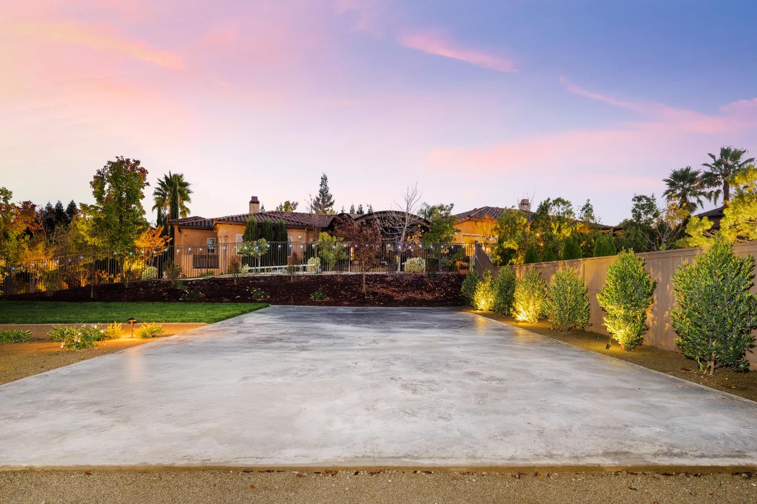 913 Rustic Elm Court