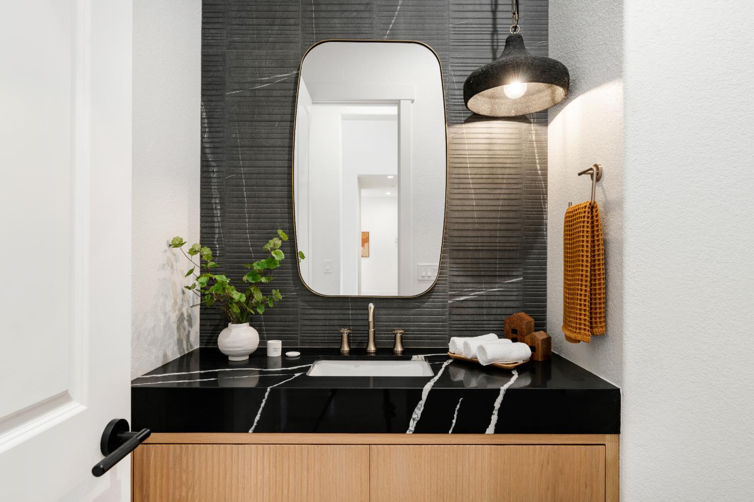 913 Rustic Elm Court