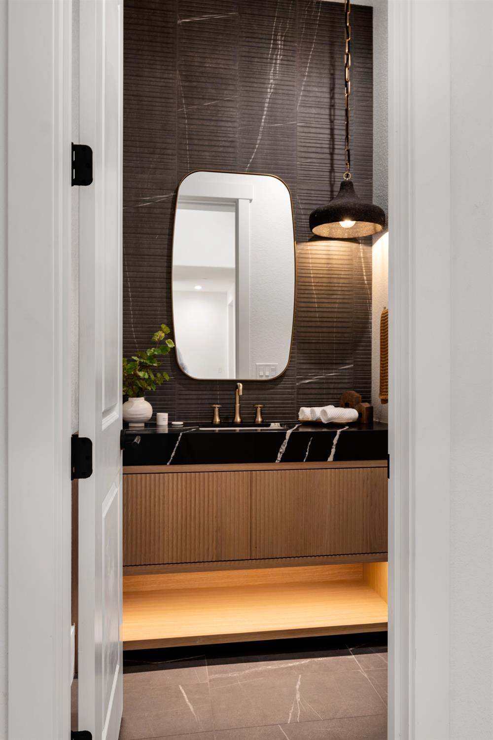 913 Rustic Elm Court