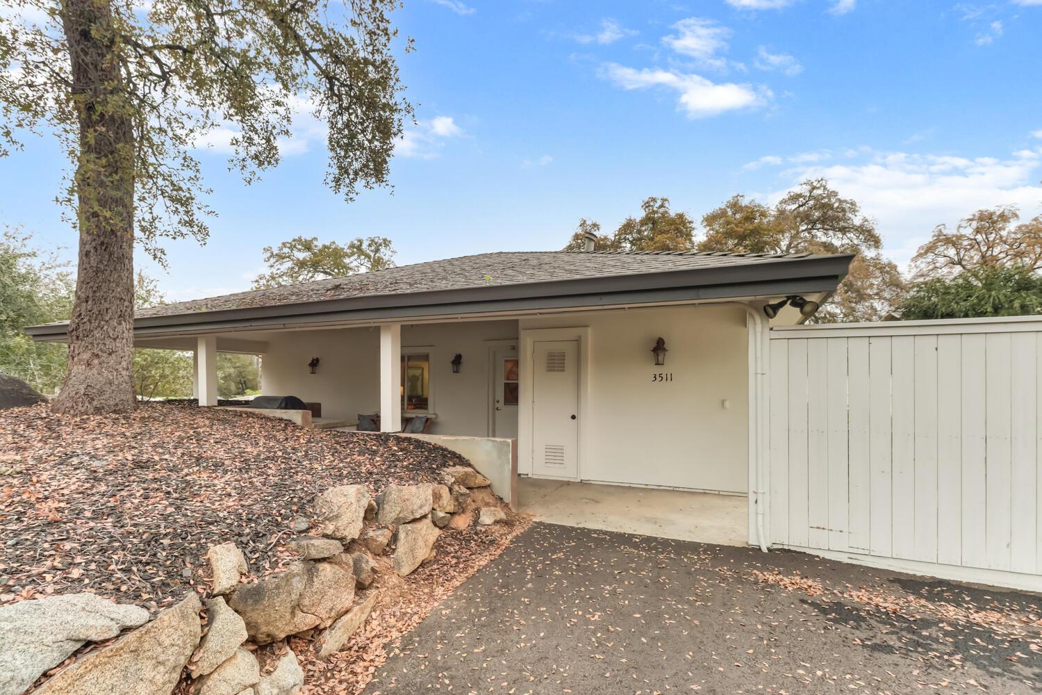 3521 Val Verde Road 3511