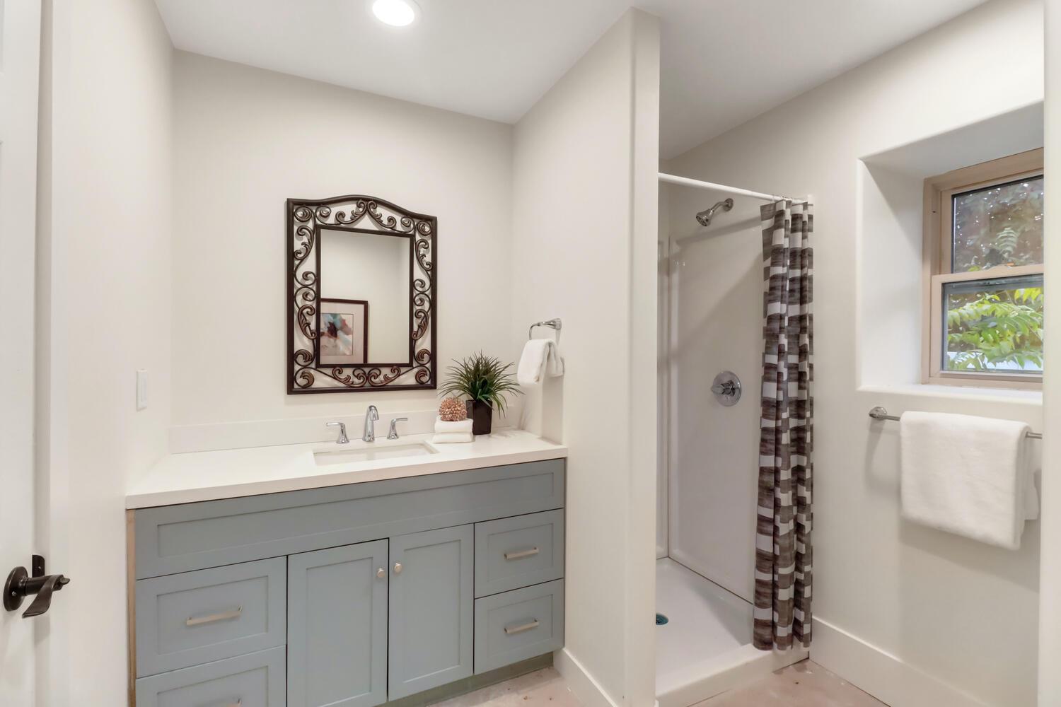 3521 Val Verde Road 3511